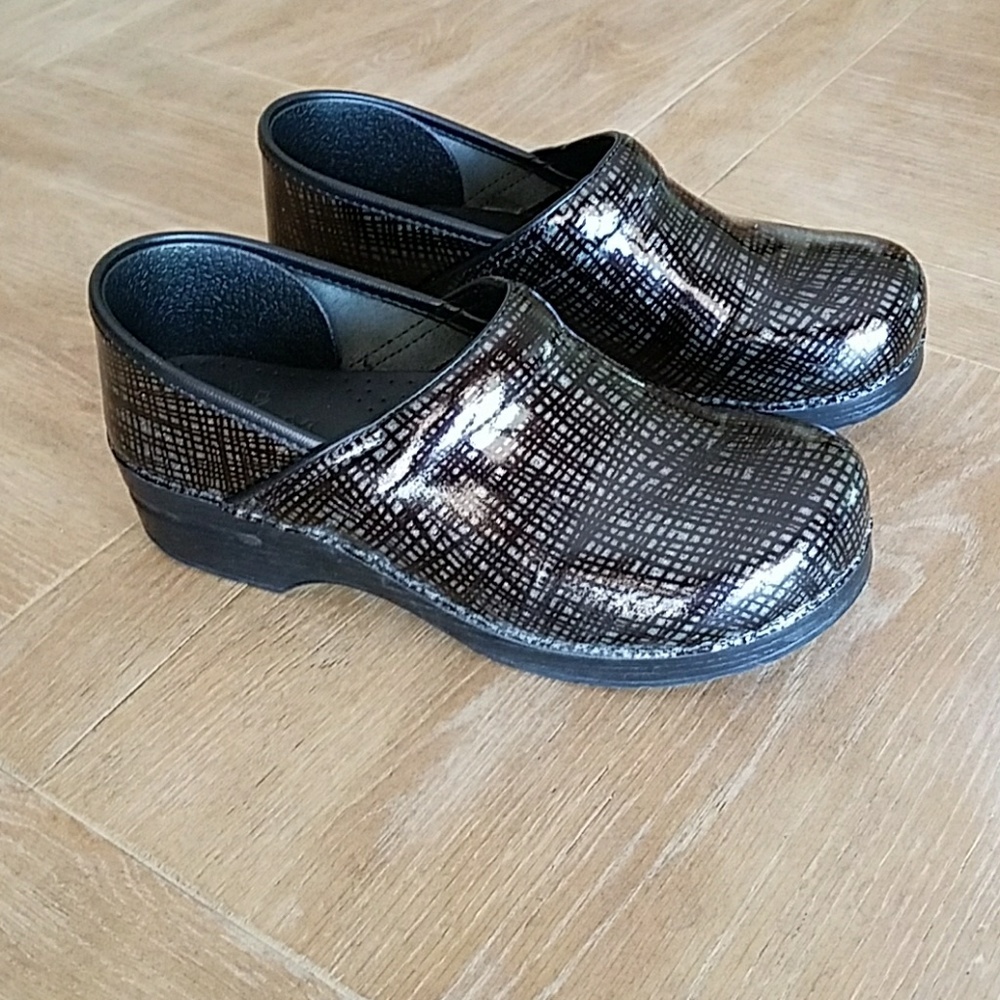 Dansko professional clogs